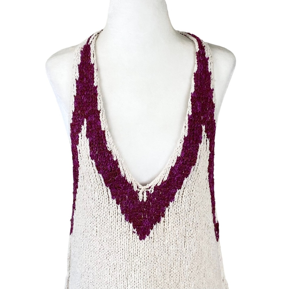 Free People Hold on Tunic in Ivory L
Sleeveless chunky knit 70s hippie - Picture 8 of 13